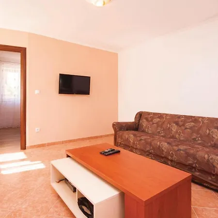 Sibenik With Sea View Xi * 希贝尼克