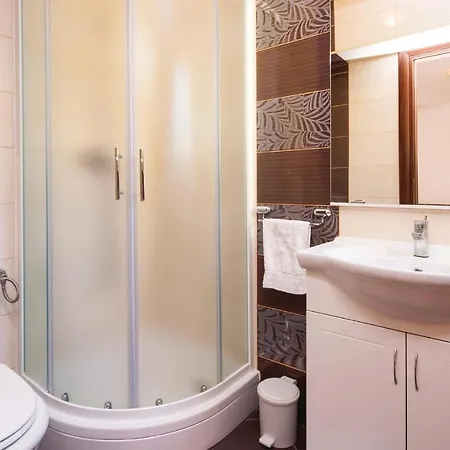 Sibenik With Sea View Xi 公寓