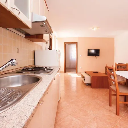 With Sea View Xi Apartman Sibenik