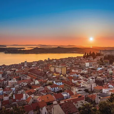 Apartman With Sea View Xi Šibenik