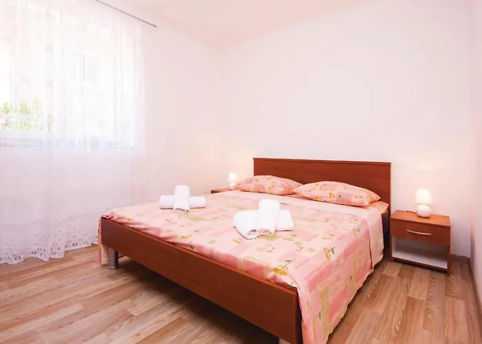 Apartment Sibenik With Sea View Xi Sibenik