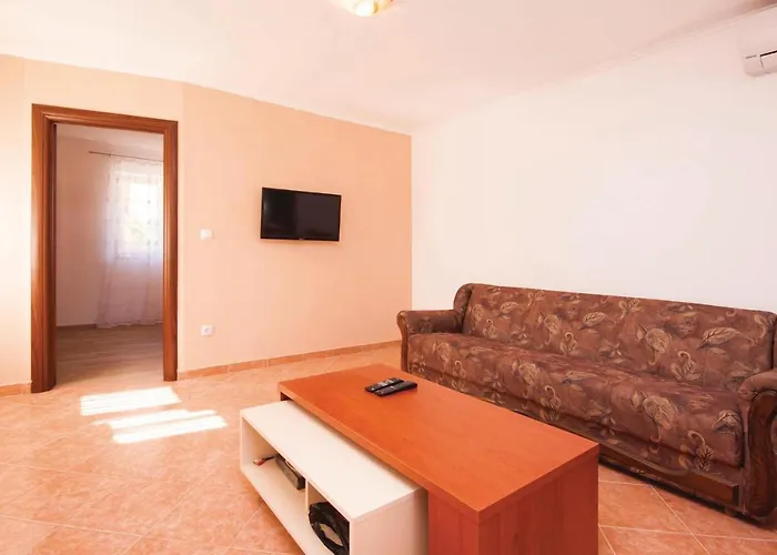 Sibenik With Sea View Xi * Sibenik